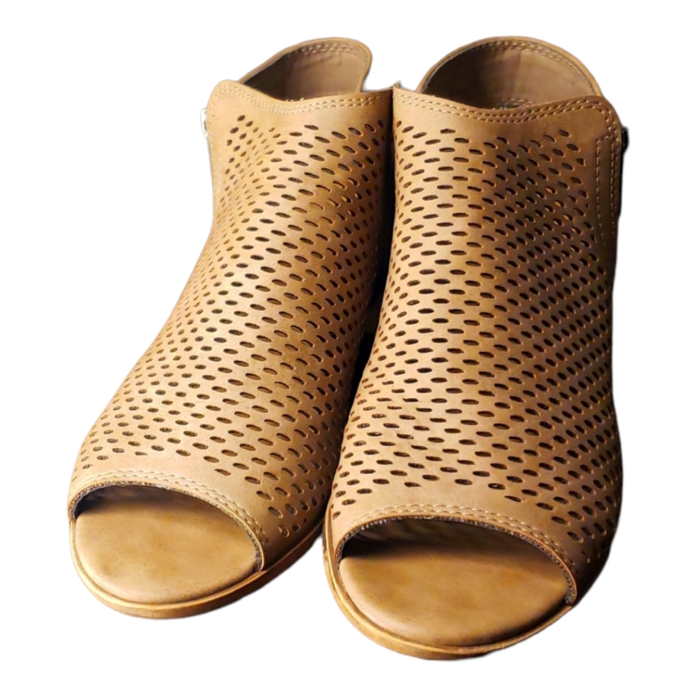 Soda Open Toe Zipper Sandals 8.5